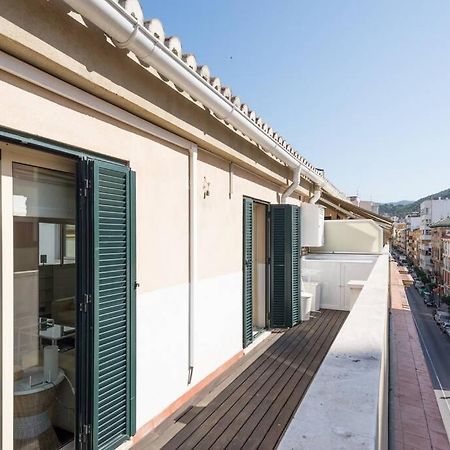 Tgh/ Atico Calle Victoria Malaga Exterior photo