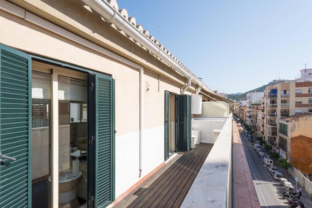 Tgh/ Atico Calle Victoria Malaga Exterior photo